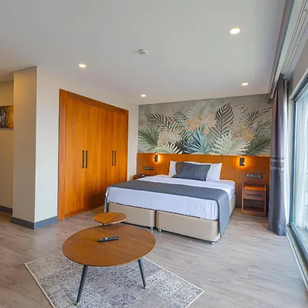 Western Hotel 3*